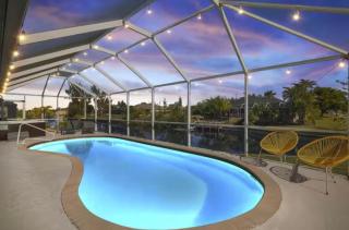 Surfing on Surfside - Sleeps 12, Heated Pool & Jacuzzi - Cape Coral - 8
