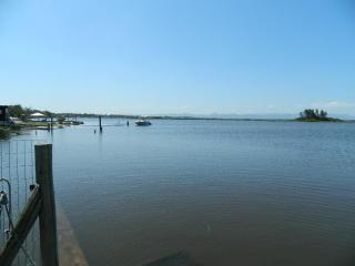 Casa da lagoa com rampa para embarcações - Tramandaí - 9