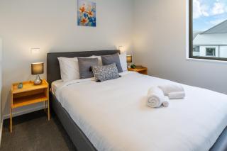Bright & Spacious 2BR near Ara Institute and CBD - Christchurch - 7