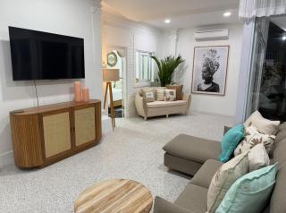 White Sands Private Villa - Seminyak - 3