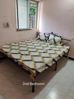 Cozy Stay near Kolhapur Railway Station - Kolhapur - 3