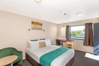 Bella Vista Gisborne - 2