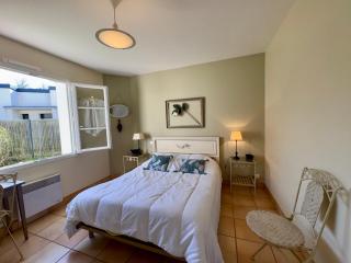 Maison spacieuse avec jardin, proche forêt et plage, 3 chambres, équipements de loisirs, parking privé - FR-1-323-435 - Saint-Jean-de-Monts - 6