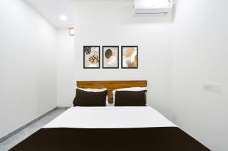 Super Hotel O TKR Hotel Kanakadurga - Haiderabad - 3