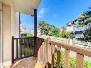 Charmant T1 avec balcon près plage et centre Cabourg - FR-1-465-126 - 0