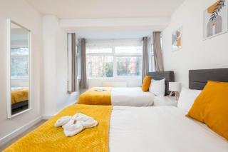 Stylish 2 Bedroom in Central Brighton with free parking near Beach and Train Station - Brighton & Hove - 0