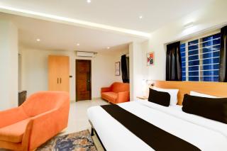 Super Townhouse CASA BUSINESS HOTEL - Hyderabad - 3
