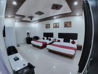 Golden Oak home stay - Rājpur - 8