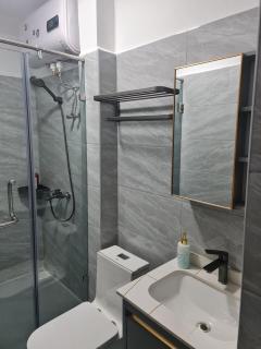 Fully furnished one bedroom in Kilimani - Nairobi - 5