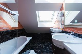 Best Western Plus Hotel Arcadia - 1