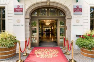 Best Western Premier Grand Hotel Russischer Hof - 7