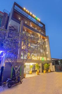 Saltstayz Premier - Paschim Vihar - New Delhi - 1