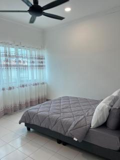 The Villa AFamosa Double-Storey Retreat - Kampong Pulau Sebang - 3