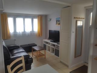 Logement indépendant, proche gare - Aubergenville - 2