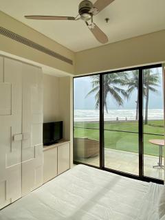 Sea View Apartment with 2 bedrooms - 1