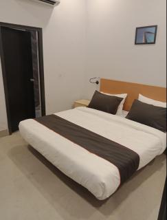 Hotel Shree Sai Dham - New Delhi - 4