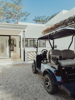 Golf Cart Included, 5 to Beach, Saltwater Pool - Nicoya - 0