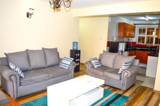 Roma Stays - Charming 2BR Ensuite Apartment Opp Garden City Mall - Nairobi - 0