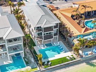 Bay View Beauty - Anna Maria - 6