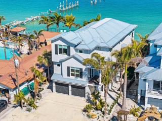 Bay View Beauty - Anna Maria - 8