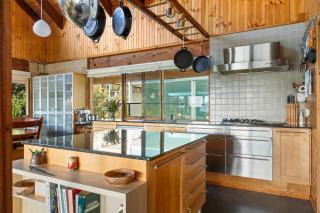Hazel beach house - 4mins to beach 20min to Broulee - - 9