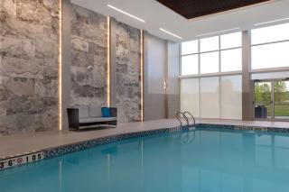DoubleTree by Hilton Kingston - Newly Renovated - Kingston - 4
