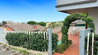 M430 - Marcelli, trilocale con terrazza vista mare e giardino - Marcelli - 0