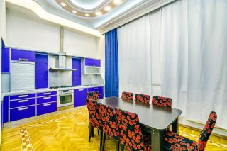 Apartment Big Palace - Baku - 8
