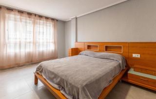 Amazing Apartment In Torrevieja - Torrevieja - 4