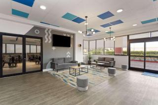 Baymont by Wyndham Orlando North Millenia - 5