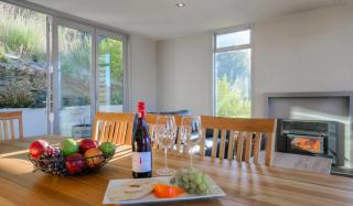 Lancewood Top | Gorgeous Views | Spa Pool - Queenstown - 4