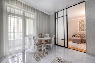 CENTRAL Avenue 136 - Almaty - 1