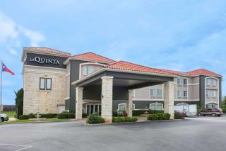 La Quinta by Wyndham Fredericksburg - Fredericksburg - 9