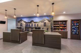 La Quinta by Wyndham Fredericksburg - Fredericksburg - 6