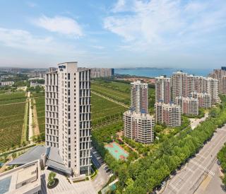 Doubletree By Hilton Yantai Golden Coast Hotel & Suites - Yantai - 3