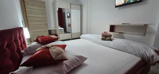 Bell Marina Apartments & Spa Resort cu Piscina Interioara Incalzita Sauna Jacuzzi Gym - Năvodari - 8