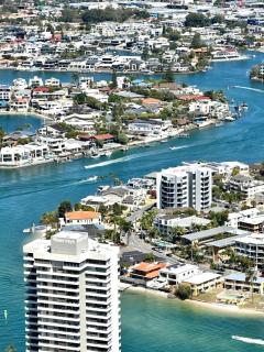 Meriton 3 Bedroom Ocean City Views Parking - Gold Coast - 5