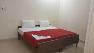 Eswar Grand Hotel - Chennai - 1