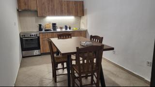 Apartments with Free Parking - Steniaí - 9