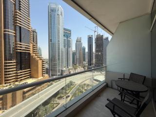 Cozy Studio at Botanica Tower Dubai Marina by Gardenia Suites - 1