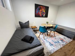 120m² Apartment nahe A1 - 4 Schlafzimmern - 2 Bäder - Parkplatz, WLAN - Siek - 8
