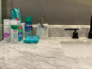 Waterloo Private 1 BR near University - 3