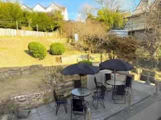 Pass the Keys Countryside Retreat in Reynoldston Gower, Sleeps 10 - Reynoldston - 7