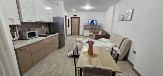 Bell Marina Premium Suite Beach Pool & Spa Resort Waterfront - Mamaia Nord – Năvodari - 5
