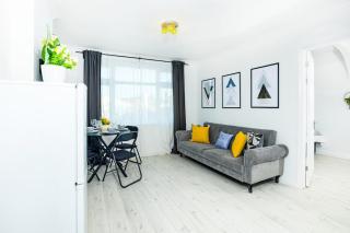 2BR Apt Business Family FREE Parking - South Norwood - 7