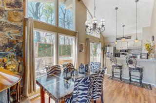 Joburg Suite at the Safari Lodge - Osage Beach - 1