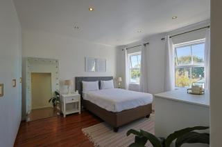Fully Equipped Claremont Home with Pool & Style - Cidade Do Cabo - 2
