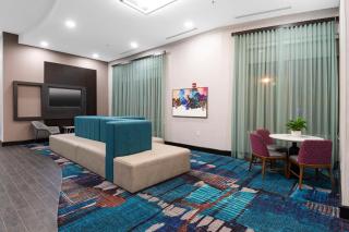 Hampton Inn & Suites - Raleigh Downtown - Raleigh - 3
