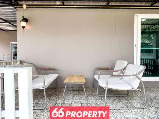Nimman Home with Cozy Patio - Workspace w Screen - Chiang Mai - 5