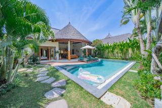 Luxury Balinese Oasis with private pool - 2 BR - 0